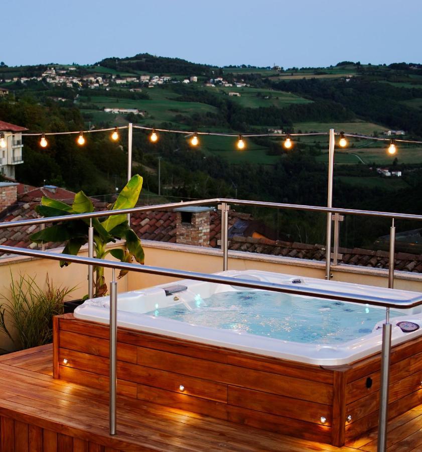 La Piazzetta Degli Artisti - Boutique B&B Bossolasco Eksteriør billede