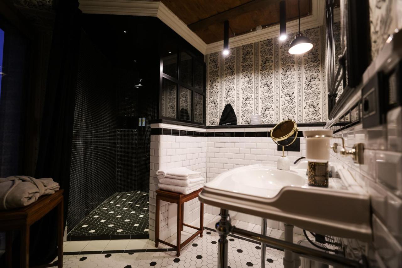La Piazzetta Degli Artisti - Boutique B&B Bossolasco Eksteriør billede