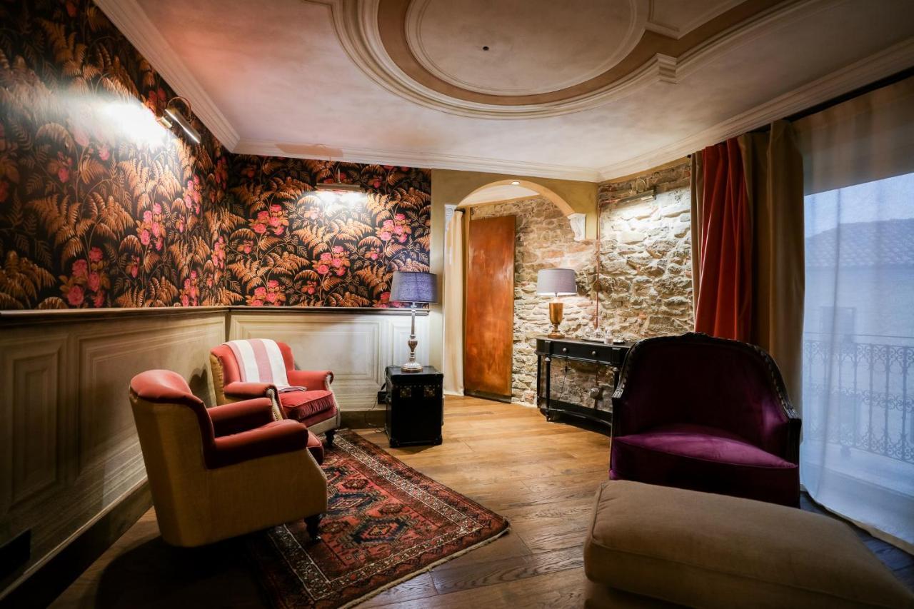 La Piazzetta Degli Artisti - Boutique B&B Bossolasco Eksteriør billede