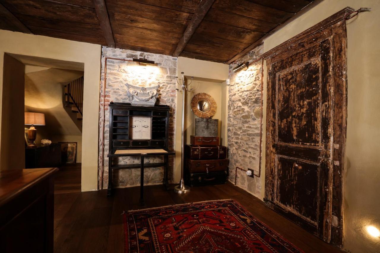 La Piazzetta Degli Artisti - Boutique B&B Bossolasco Eksteriør billede
