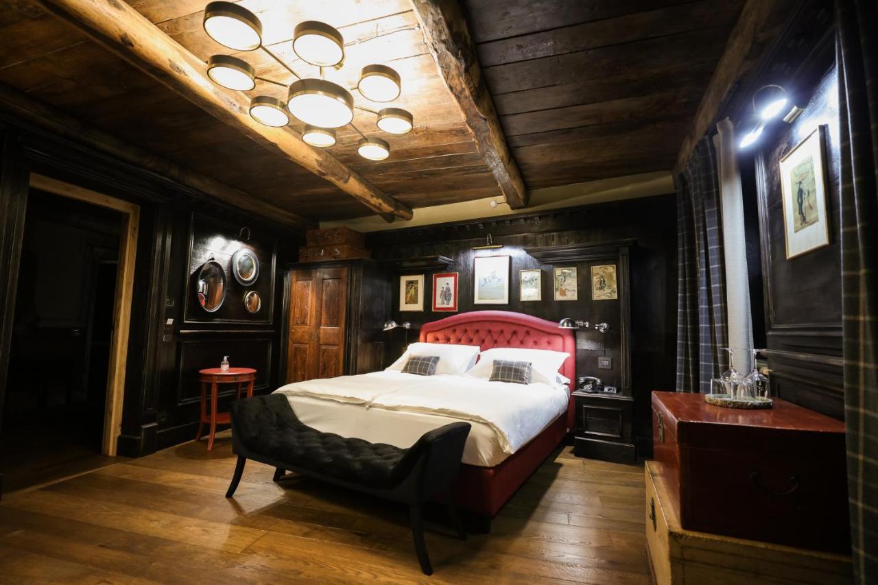 La Piazzetta Degli Artisti - Boutique B&B Bossolasco Eksteriør billede