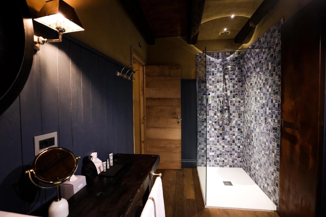 La Piazzetta Degli Artisti - Boutique B&B Bossolasco Eksteriør billede