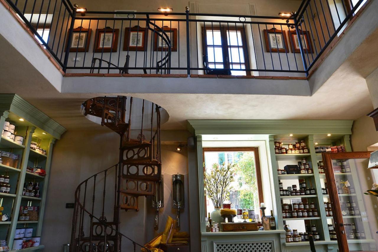 La Piazzetta Degli Artisti - Boutique B&B Bossolasco Eksteriør billede